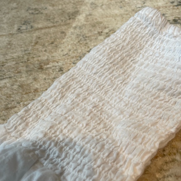 MinkPink Off the Shoulder Cotton Linen Top - Picture 5 of 5